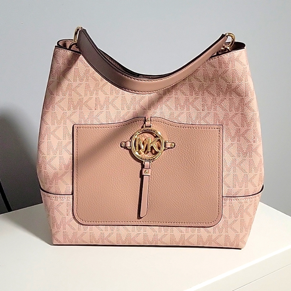 Brand new michael kors bag